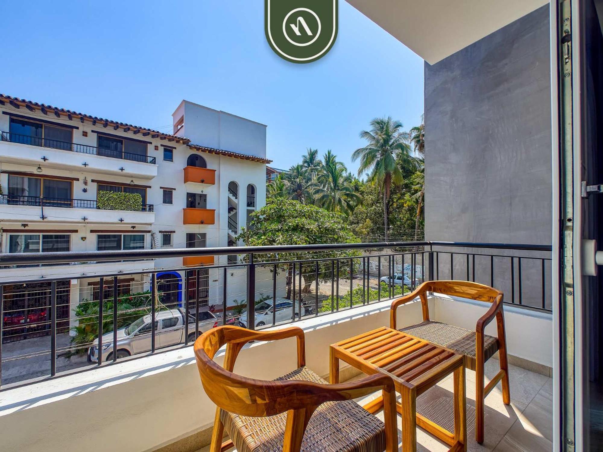 Amazing 2 Bedroom In Versalles - Rooftop Pool Apartment *
