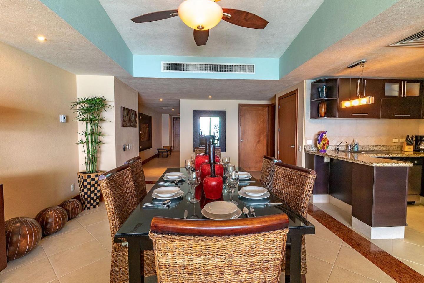 Grand Venetian 1104