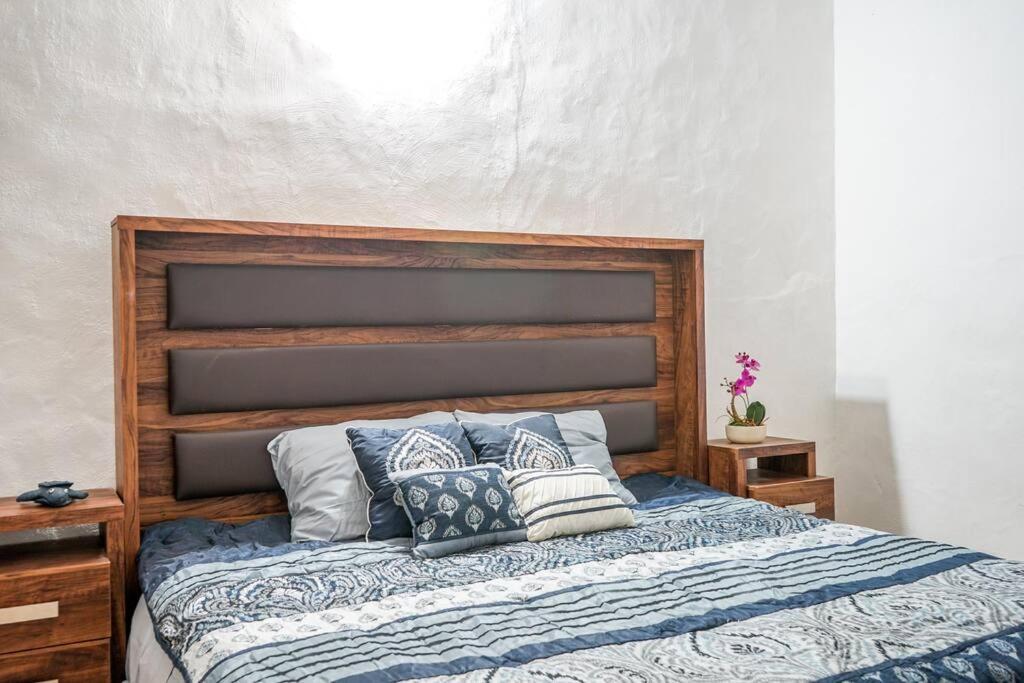 Casa Roca - El Nogalito * Puerto Vallarta