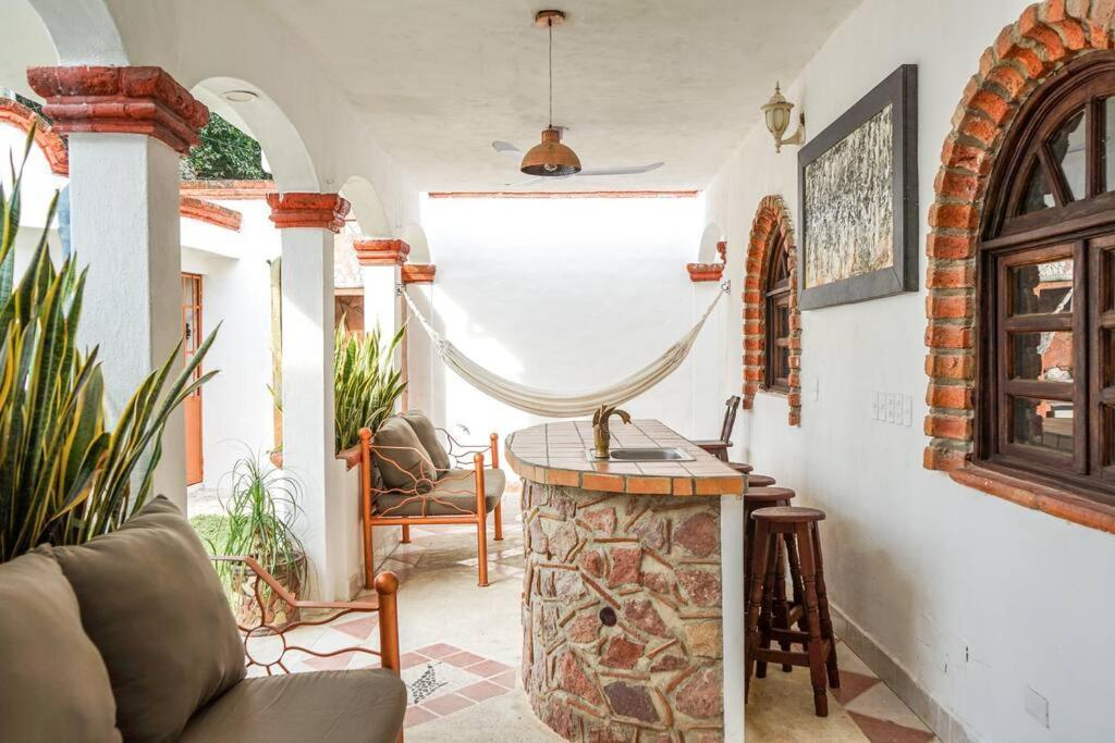 Casa Roca - El Nogalito * Puerto Vallarta