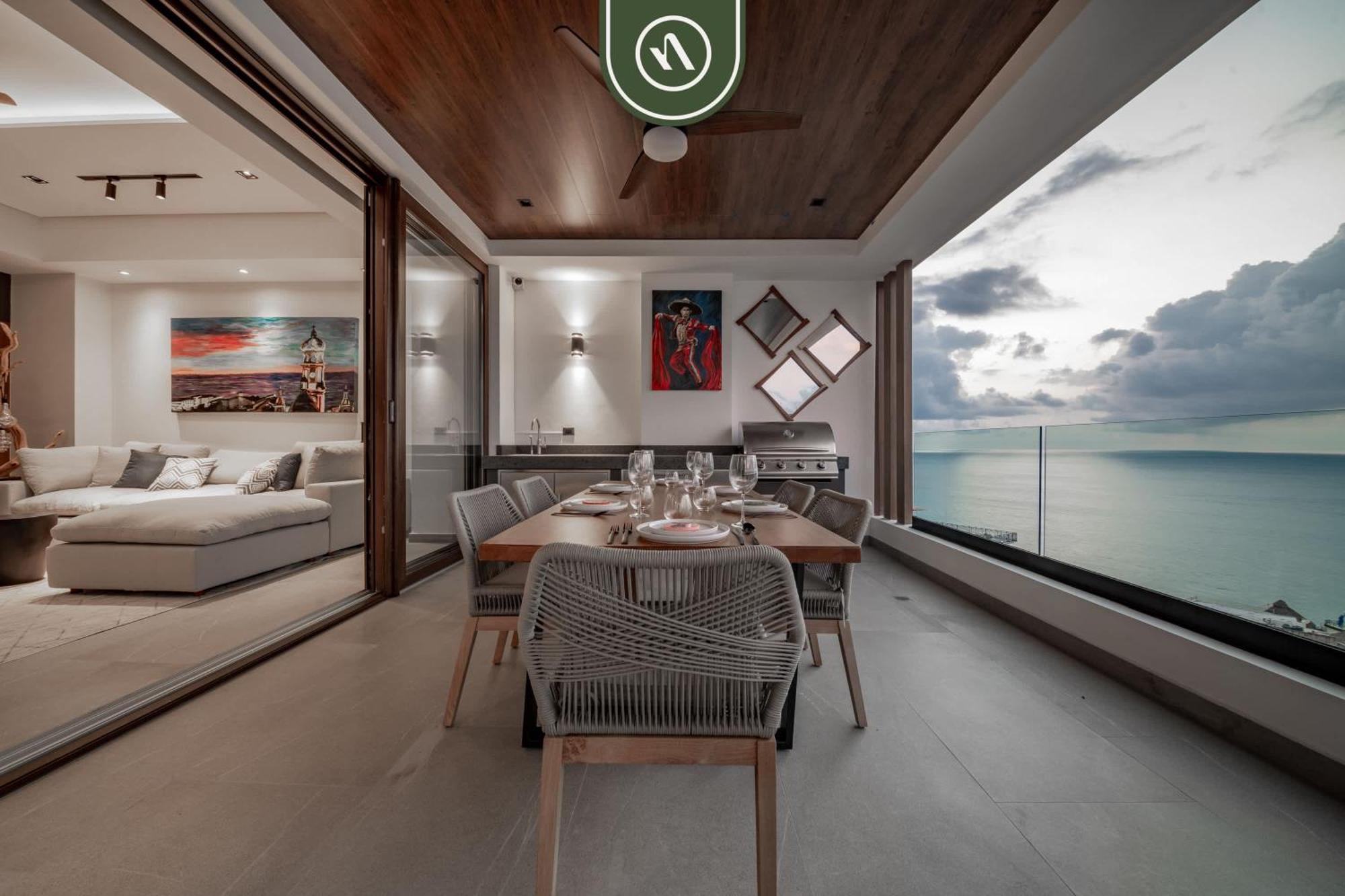 Luxury 2 Bedroom With Beachview - Rooftop Pool Puerto Vallarta