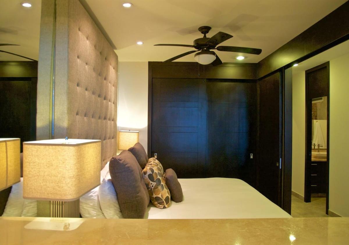 Pinnacle At Zona Romantica *