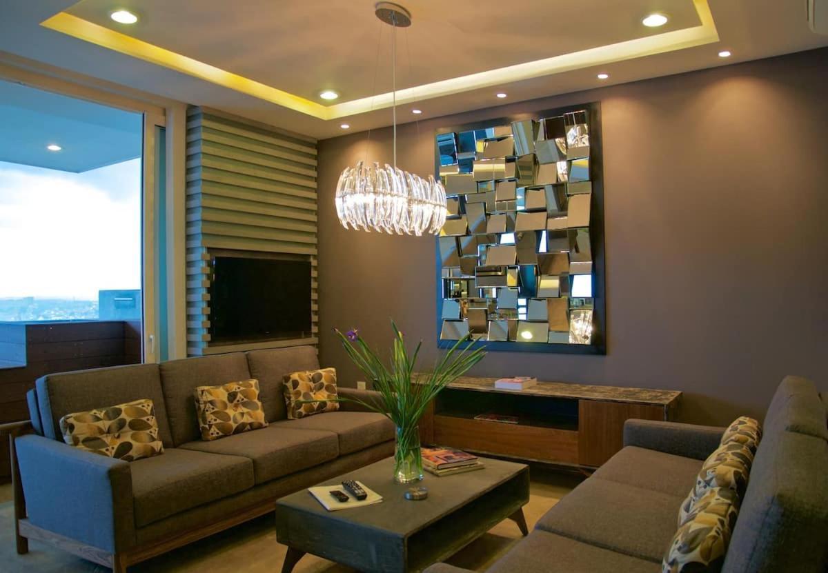 Pinnacle At Zona Romantica Apartment *