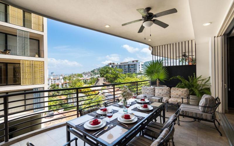 Pinnacle At Zona Romantica Apartment Puerto Vallarta