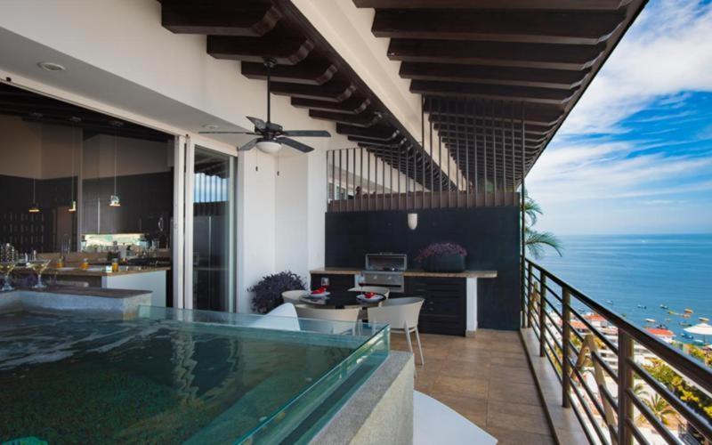 Pinnacle At Zona Romantica Apartment *