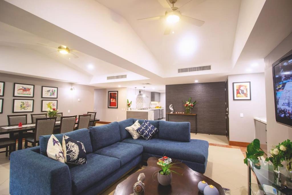 Apartment Spectacular In Grand Venetian Puerto Vallarta