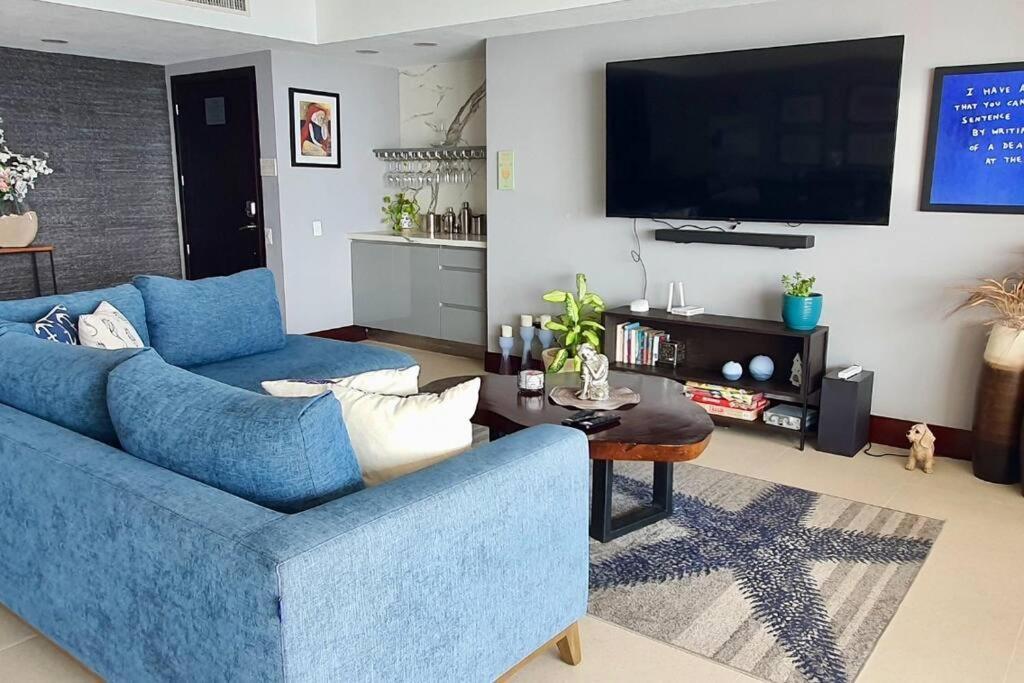 Apartment Spectacular In Grand Venetian Puerto Vallarta
