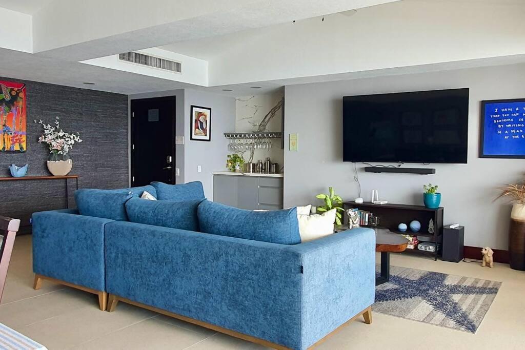 Spectacular In Grand Venetian Apartment *