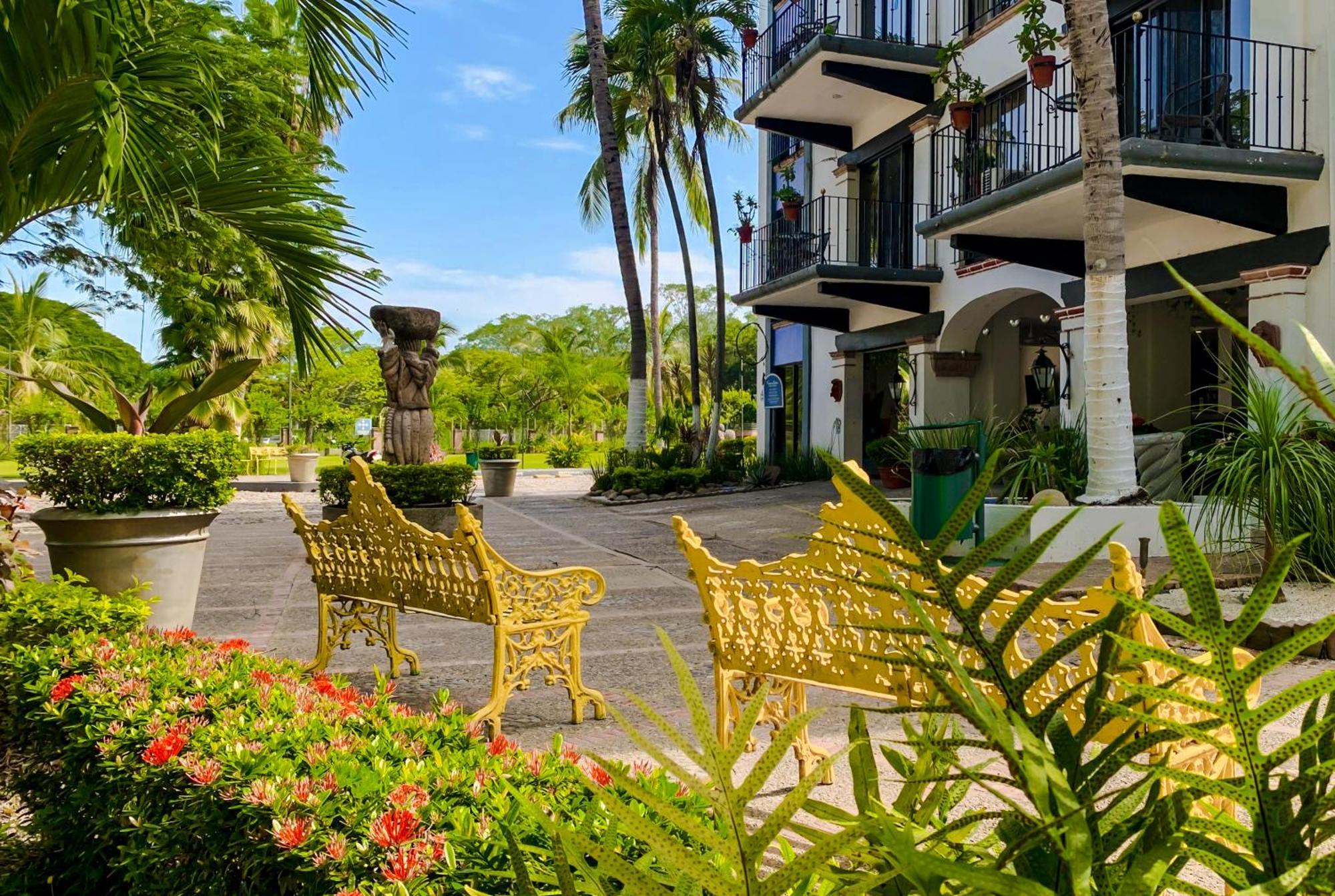 Hotel Puerto De Luna Pet Friendly&family