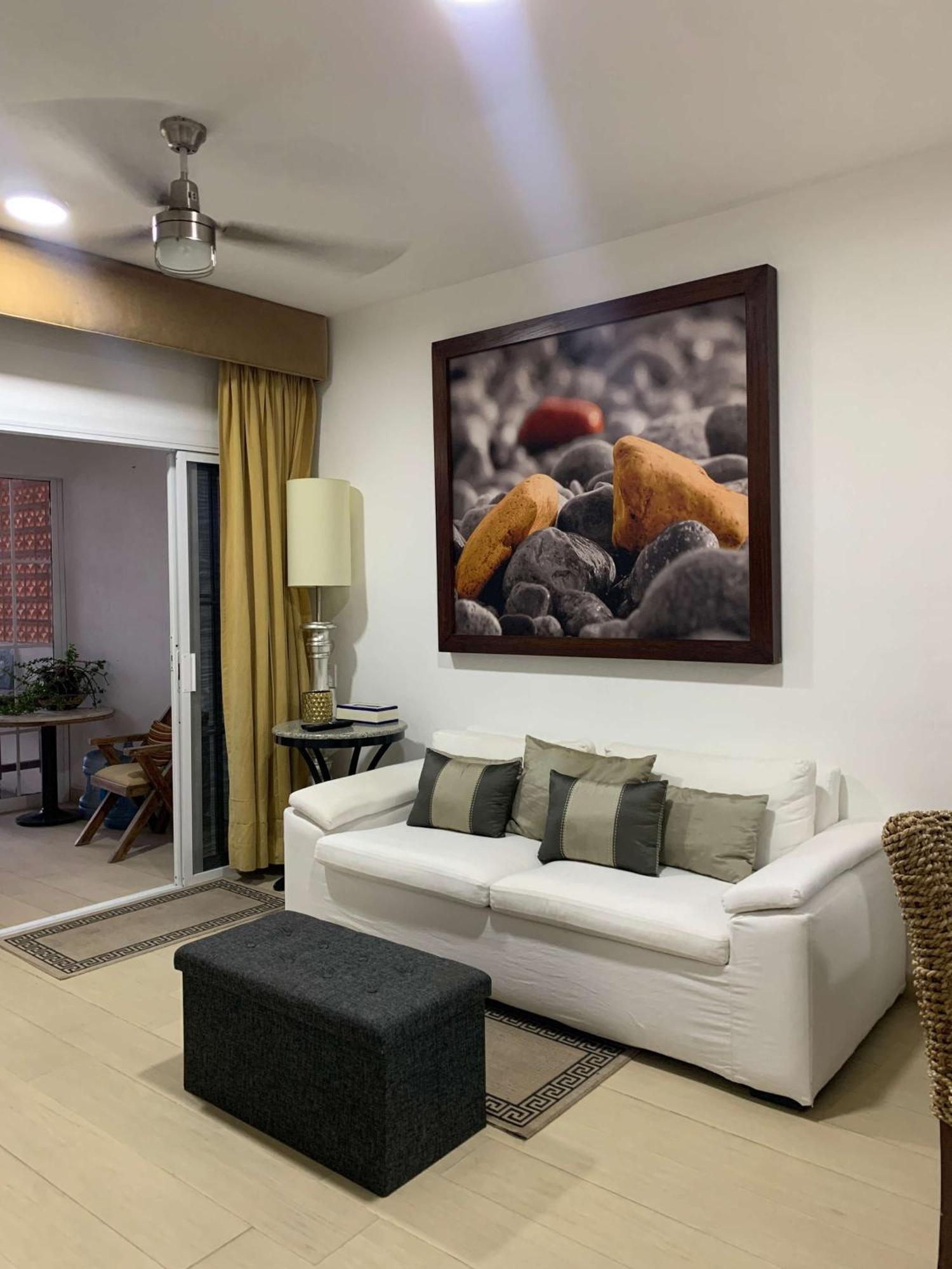 2 Bedroom Penthouse Paradise Near The Apartment *