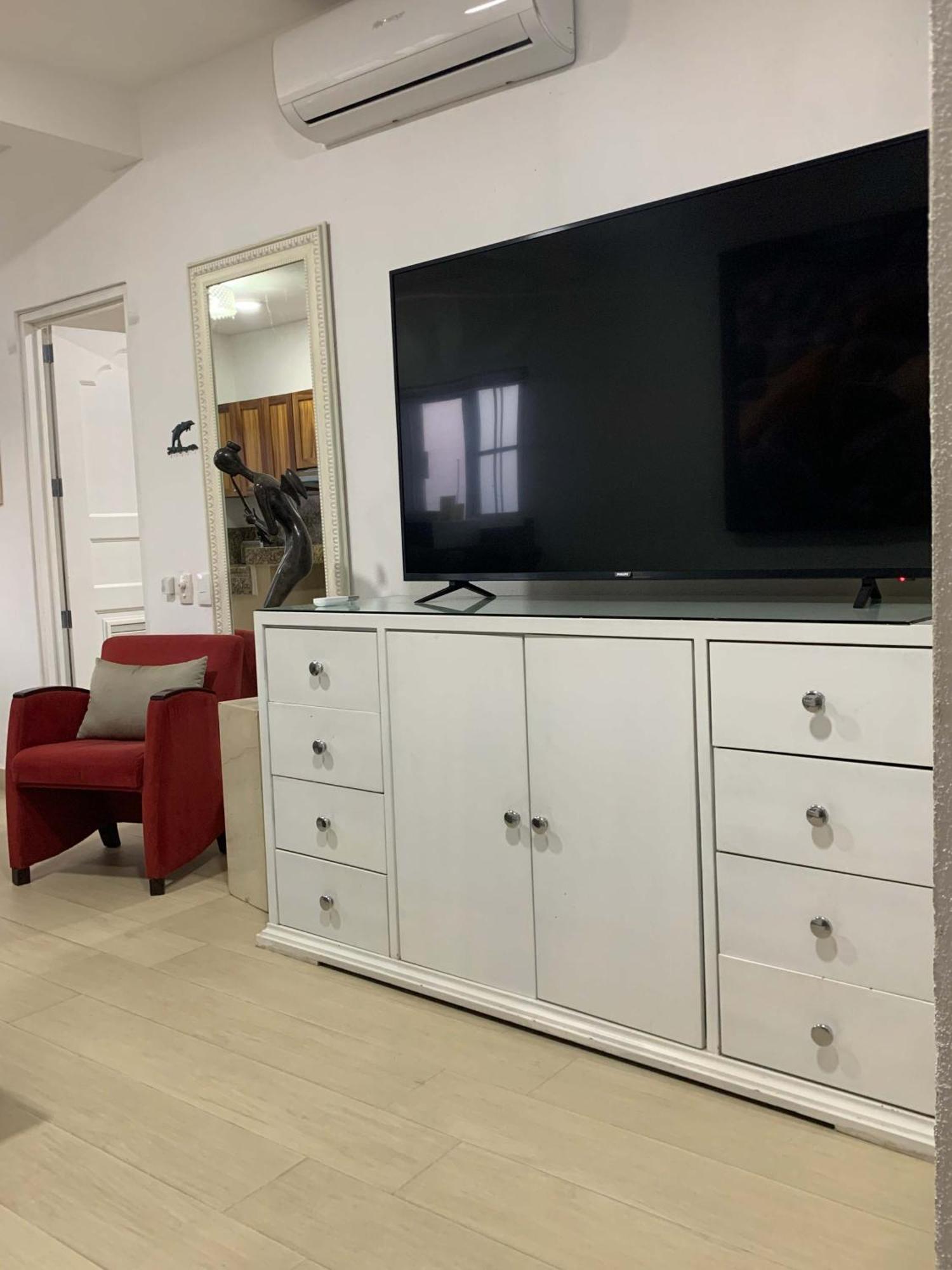 2 Bedroom Penthouse Paradise Near The