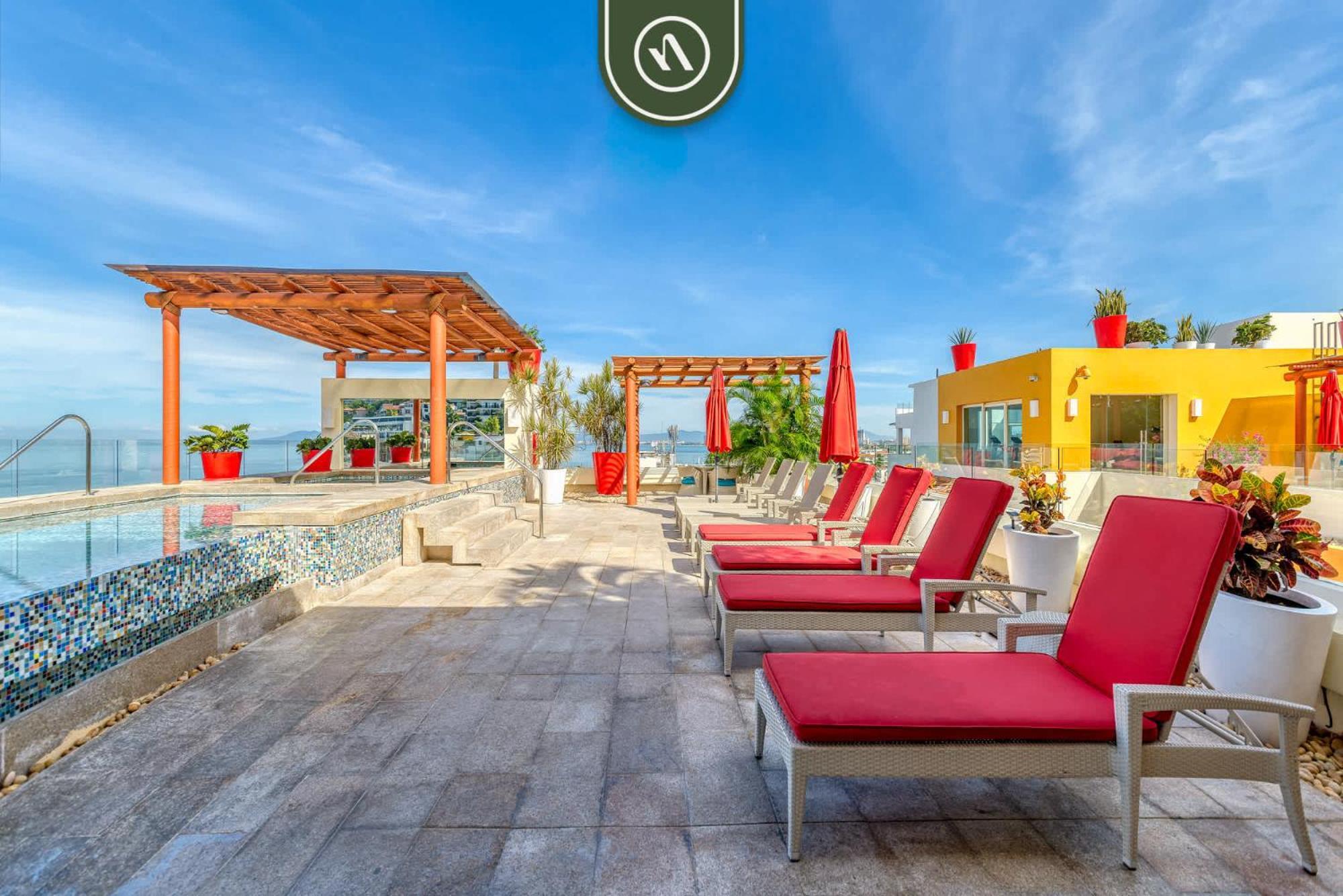 Amazing 1 Bedroom - Rooftop Pool - Bay View *