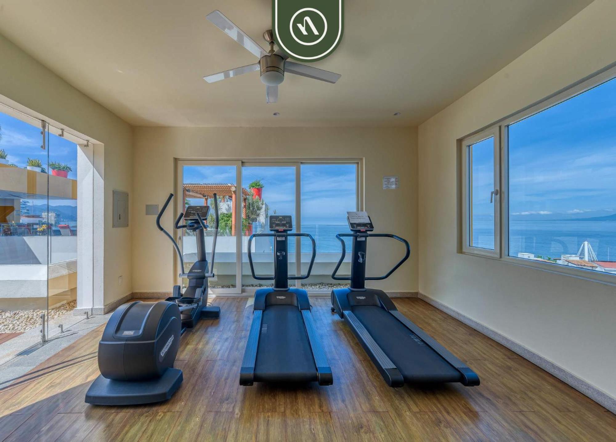 Amazing 1 Bedroom - Rooftop Pool - Bay View Apartment Puerto Vallarta
