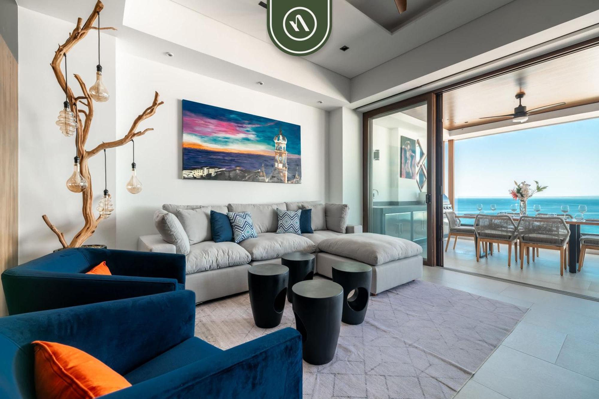 Luxury 2 Bedroom With Beachview - Rooftop Pool Apartment *