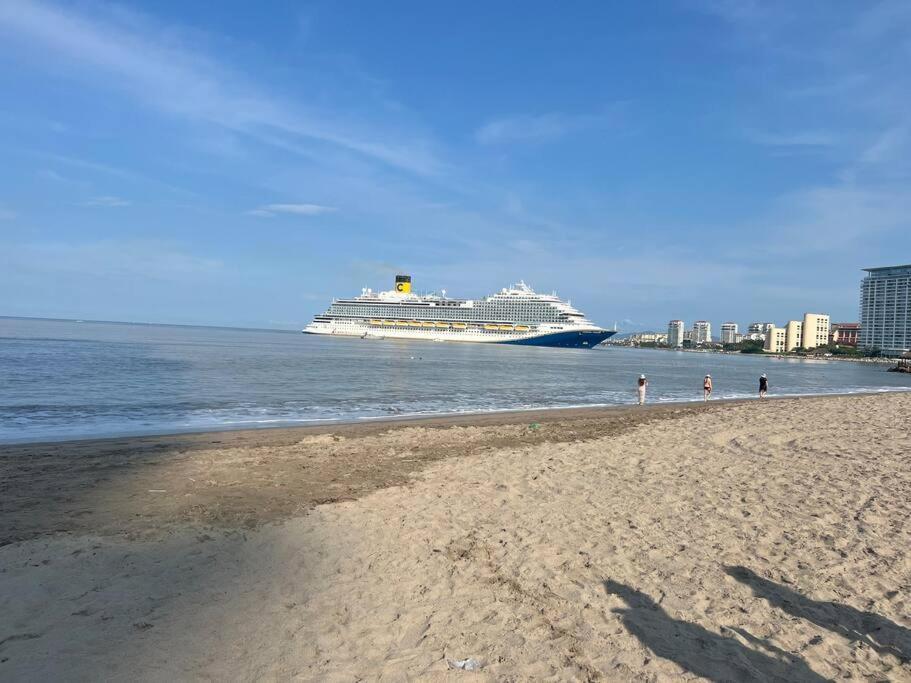 Deck 12 Ocean View Deparment * Puerto Vallarta