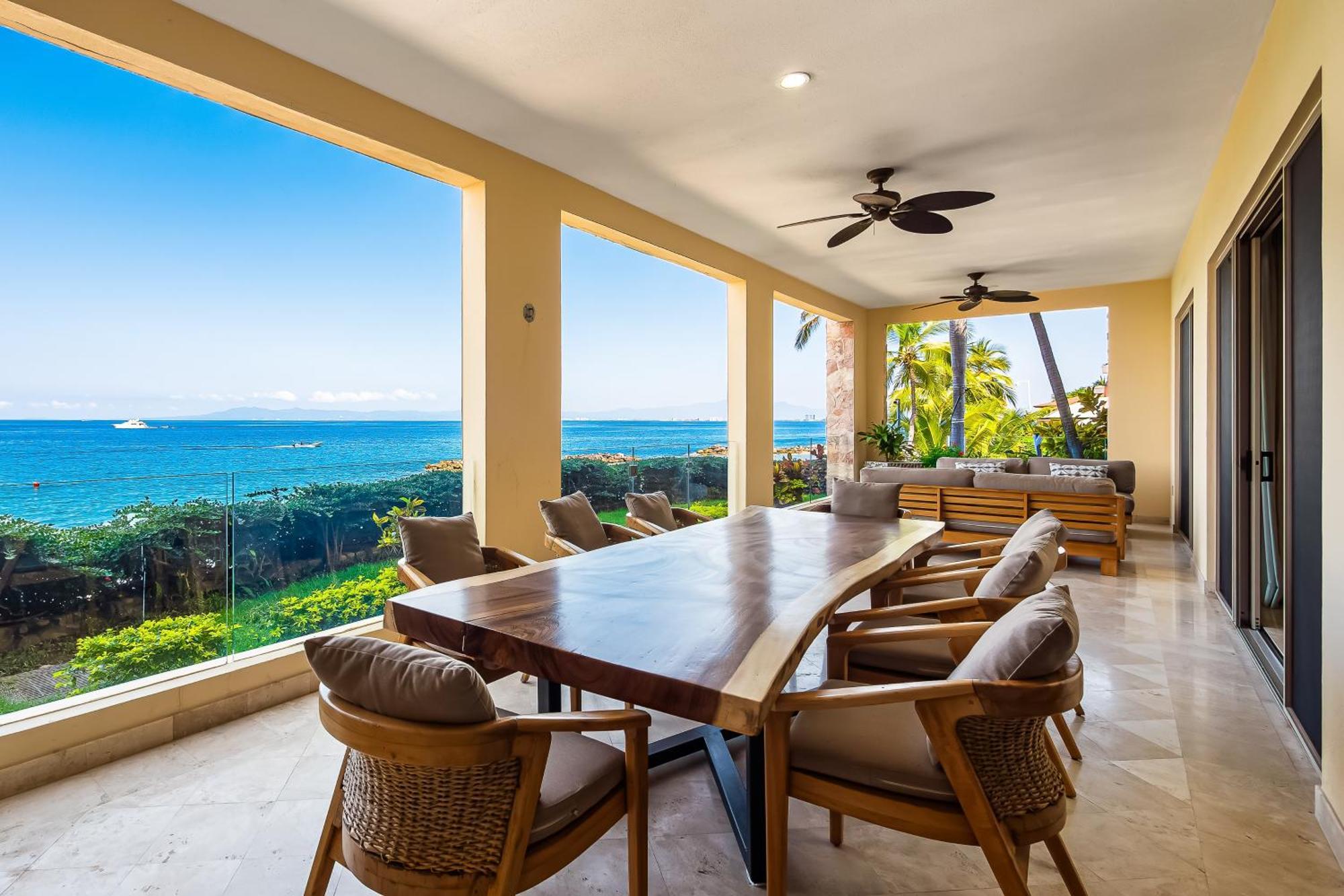 Coastal Charm At Garza Blanca *