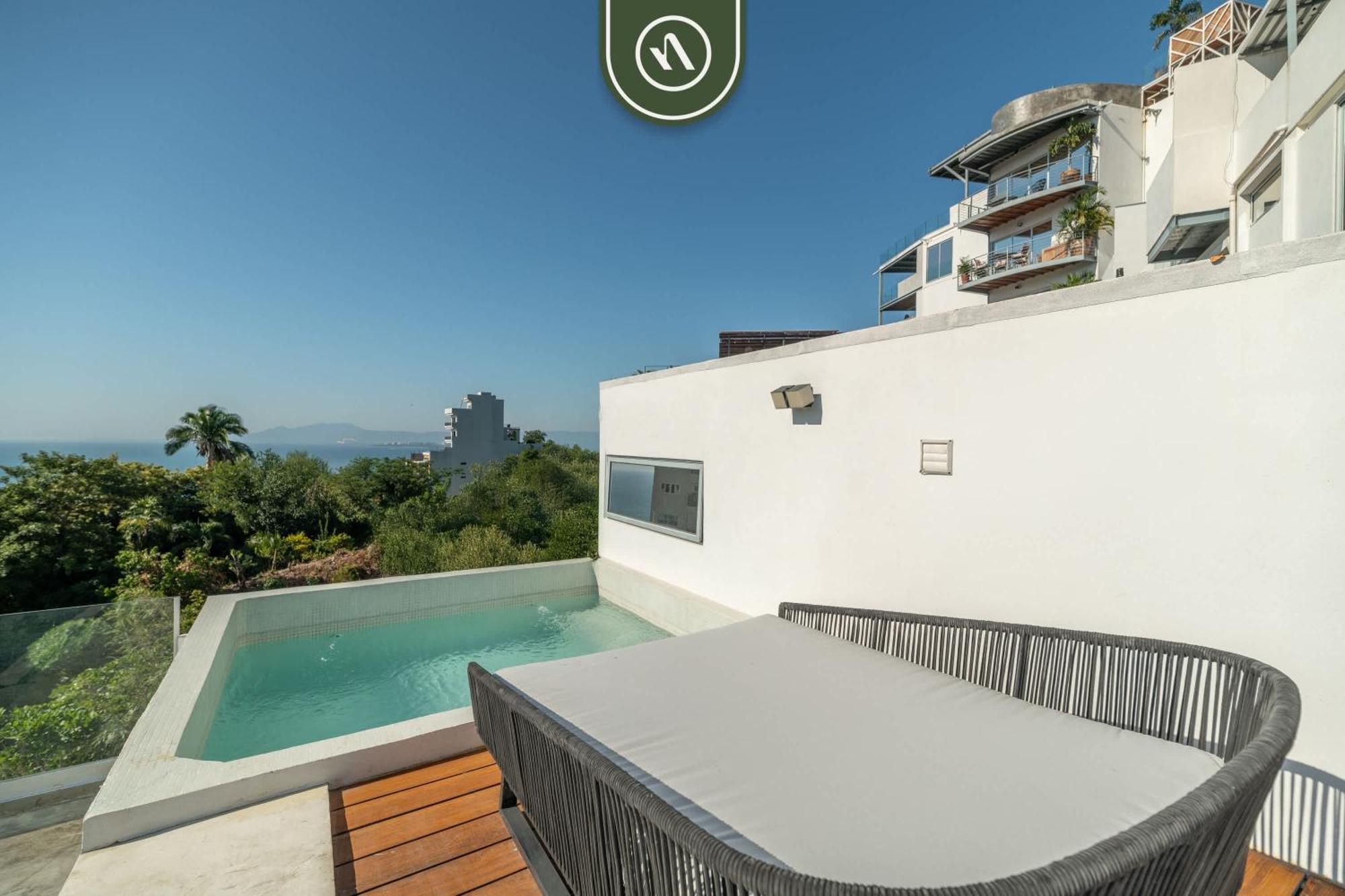 3 Bedroom - Private Terrace And Pool - Oceanview