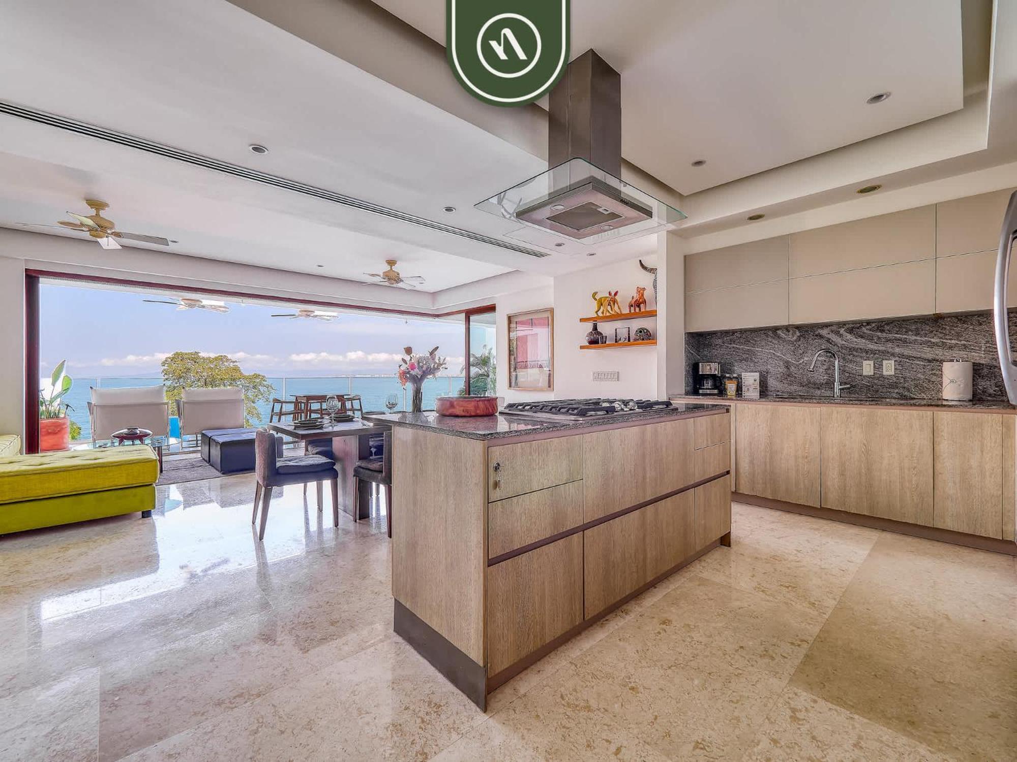Luxury 3 Bedroom - Beachfront - Multiple Pools * Puerto Vallarta