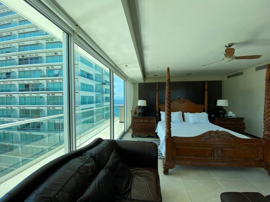 Apartment Peninsula Vallarta Luxury Tower 2 11a Puerto Vallarta