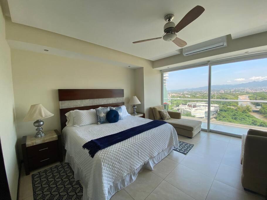 Apartment Peninsula Vallarta Luxury Tower 2 11a Puerto Vallarta