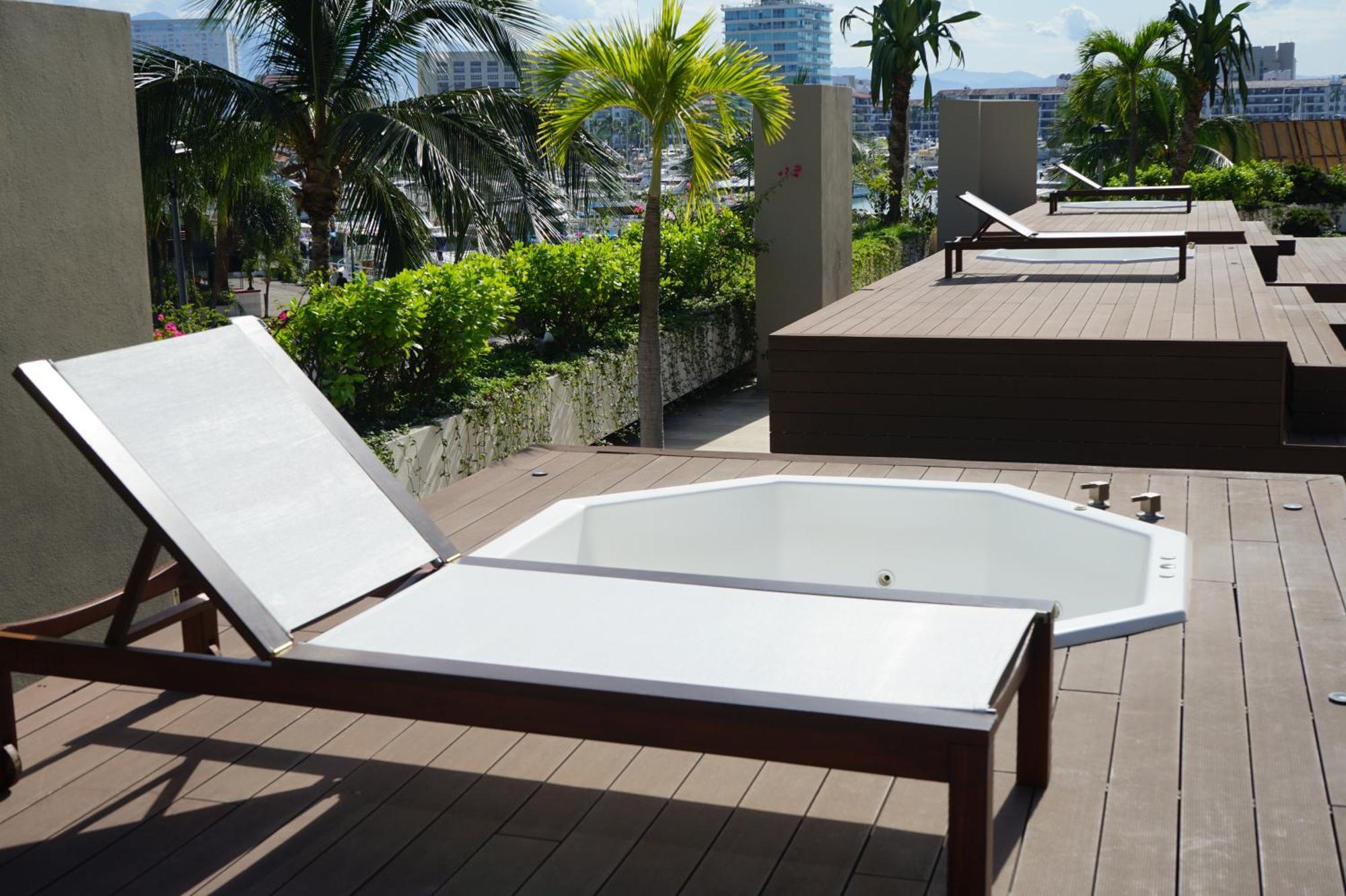 Nima Bay, Marina Vallarta Apartamento
