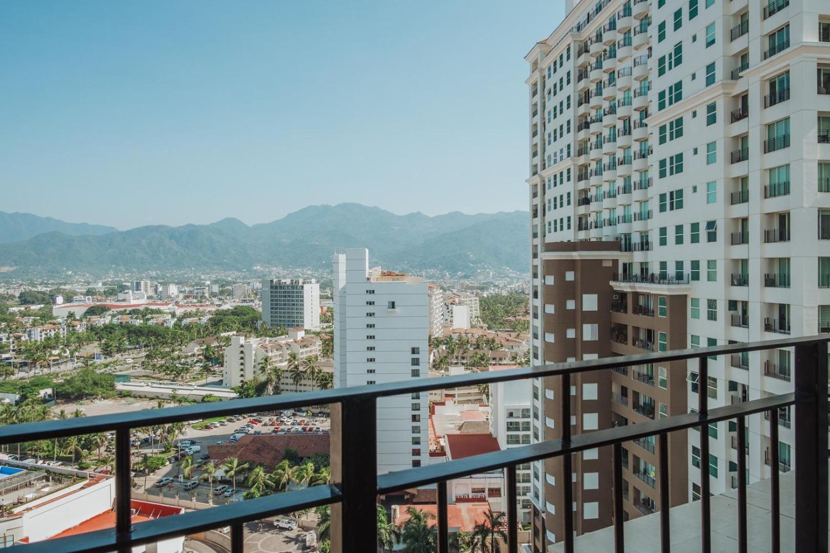 Grand Venetian Beachfront Apartamento