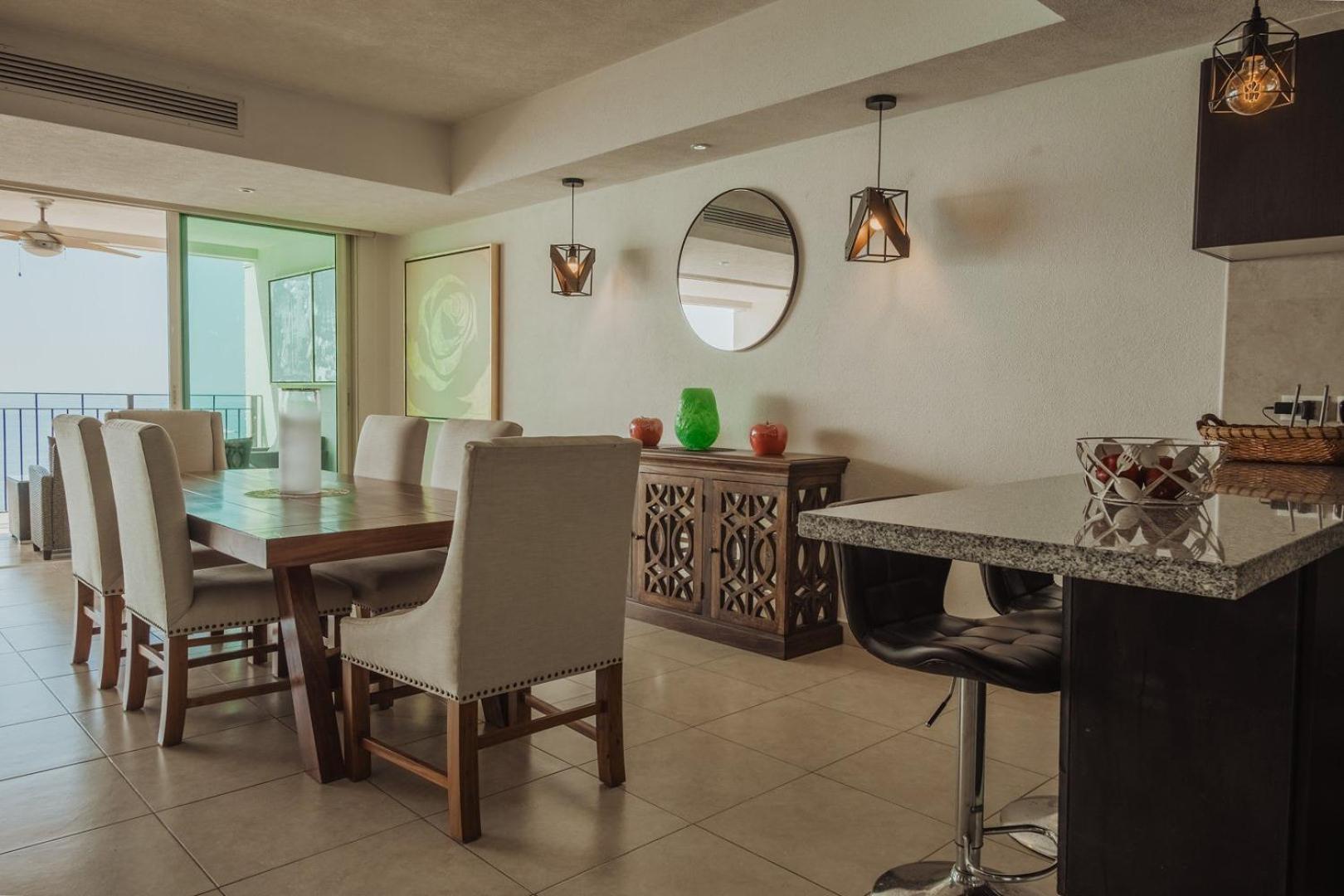 Grand Venetian Beachfront Apartamento *