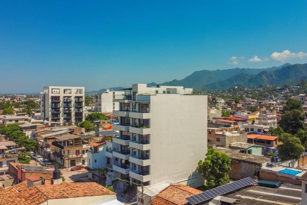 Apartment Stylish With Rooftop Pool & Modern Amenities Puerto Vallarta