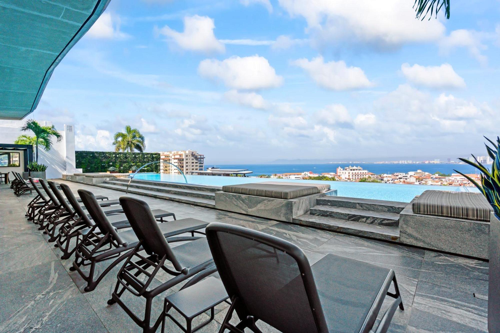 2b Modern Romantica Luxury Apartment Puerto Vallarta