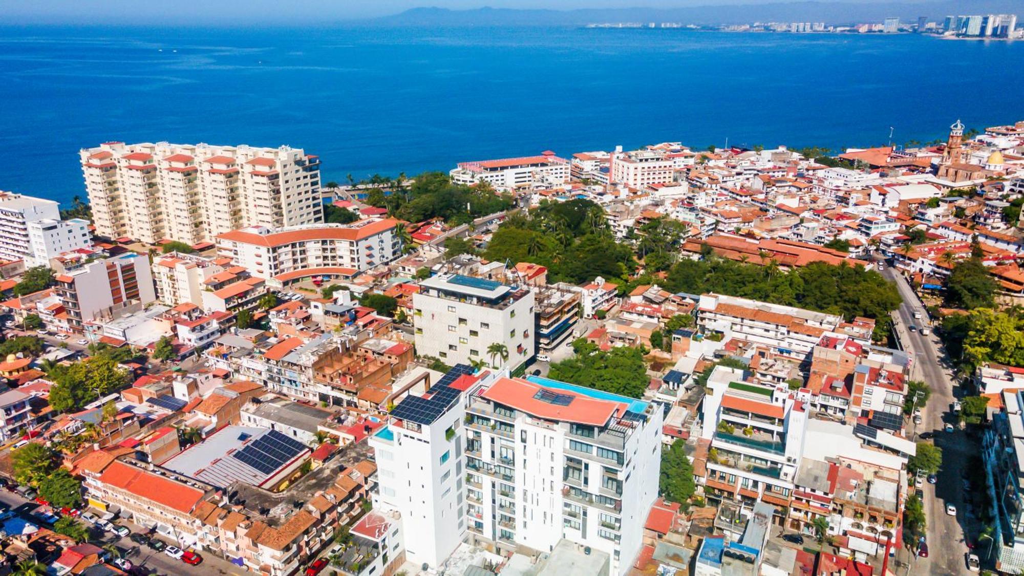 Apartment 2b Modern Romantica Luxury Puerto Vallarta