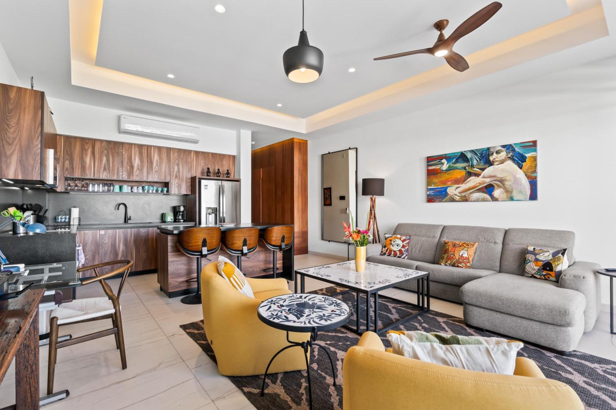 2b Modern Romantica Luxury Apartment *