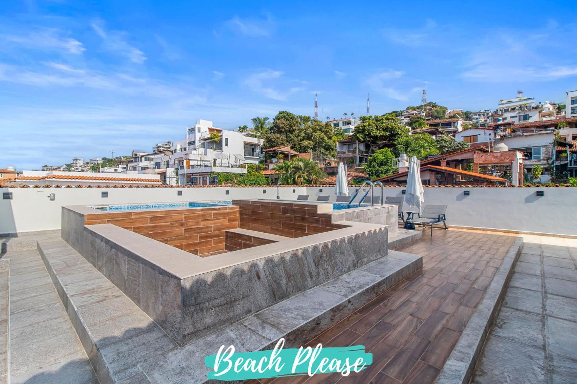 Bliss 450 - Downtown Pv Only 1 Block To Malecon