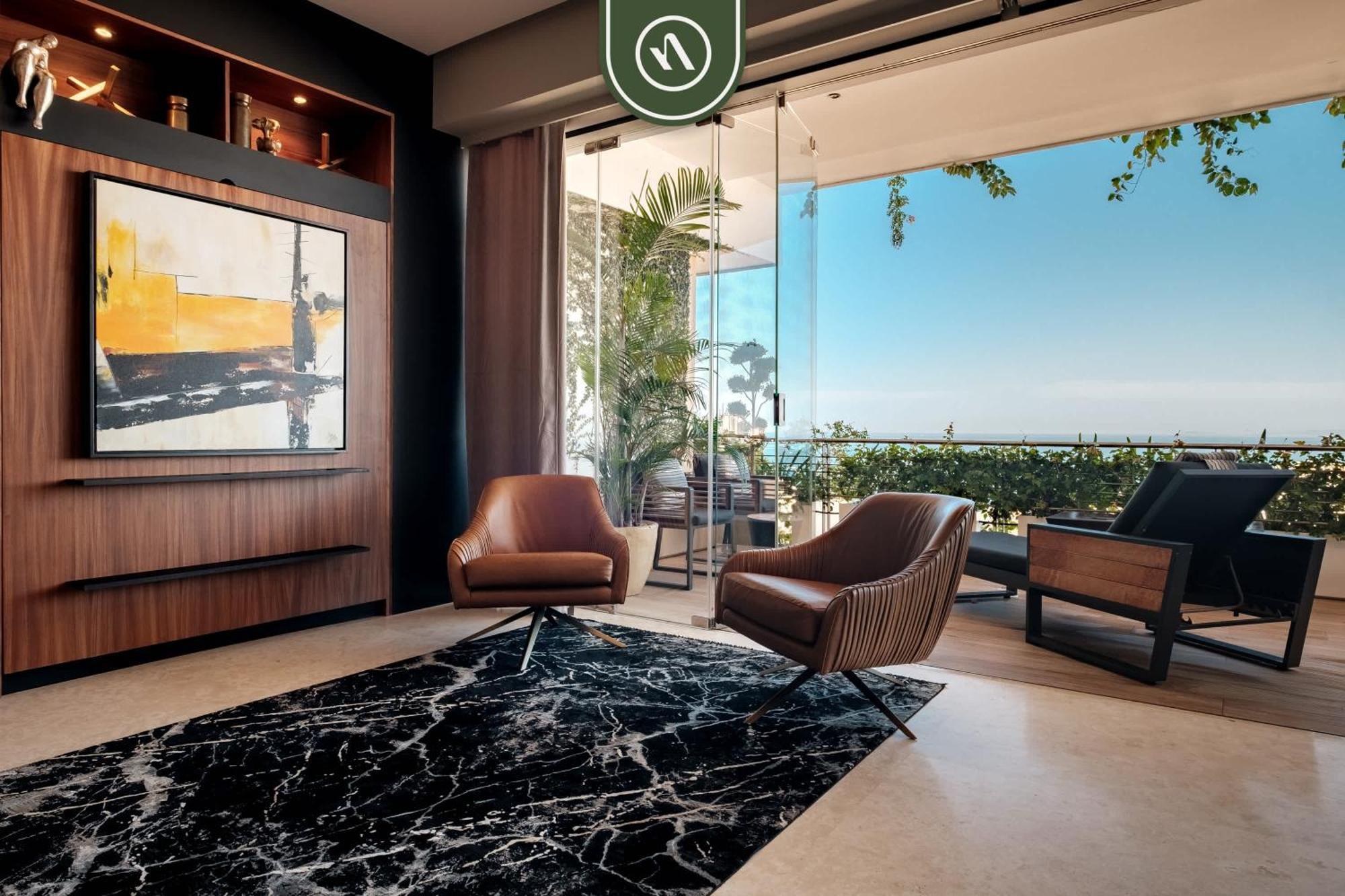 Apartment With Balcony - Rooftop Pool With Ocean View Puerto Vallarta