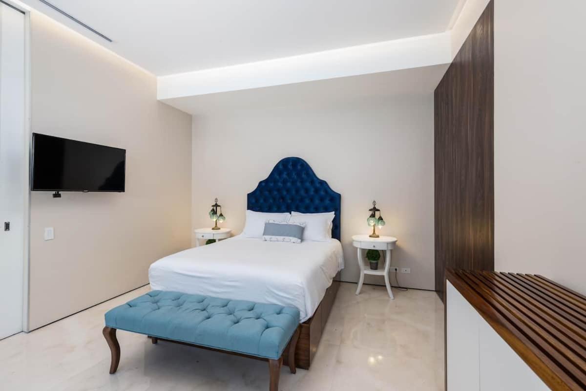 Luxury Zona Romantica - 209 Puerto Vallarta