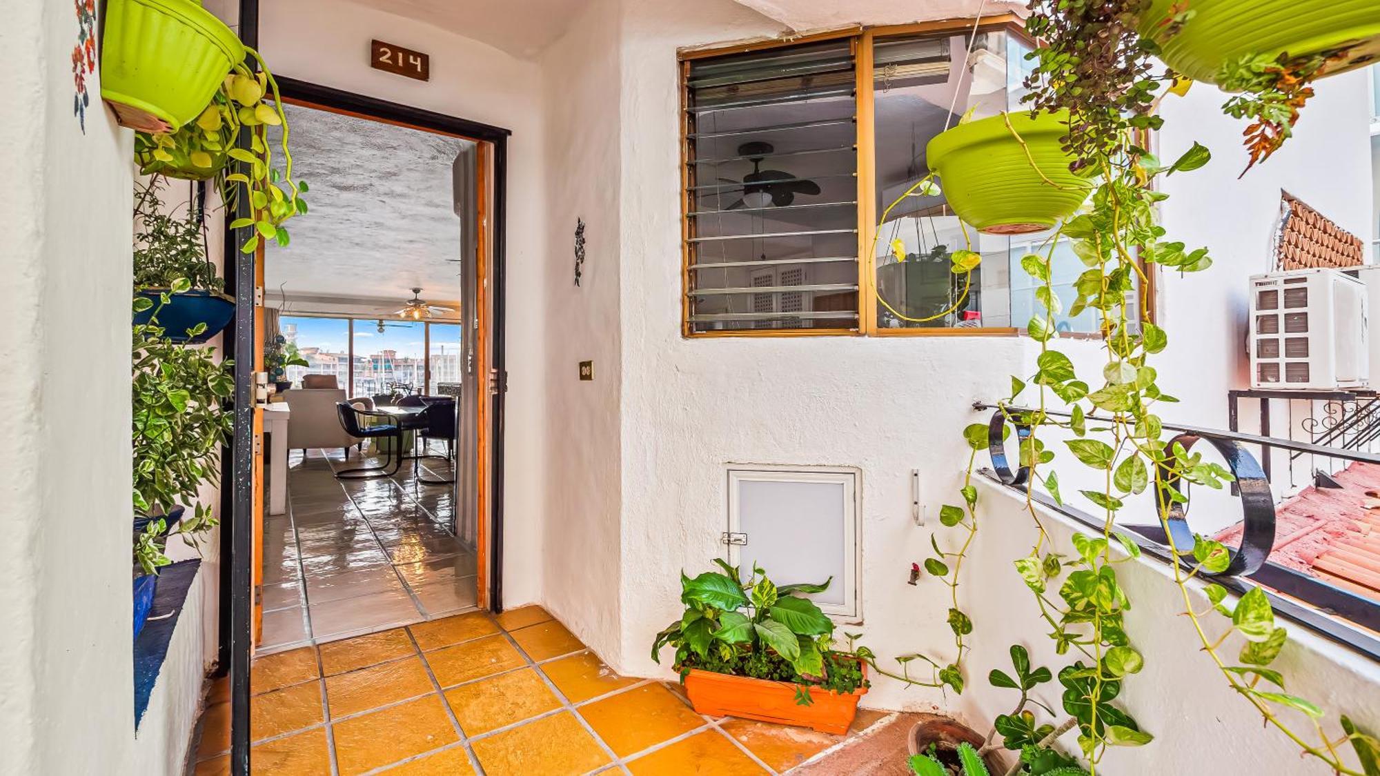 2br Marina Puerto Vallarta