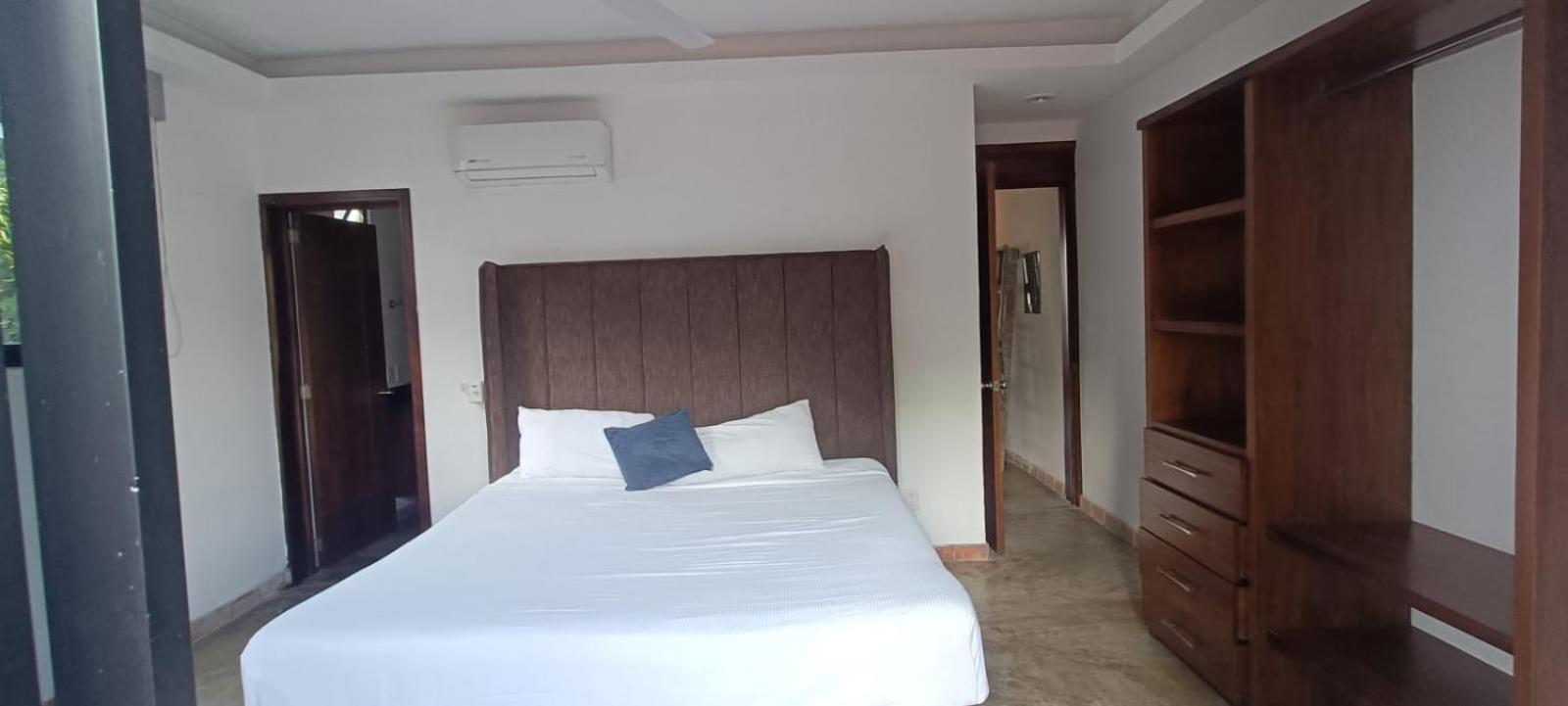 Penthouse #1 - Piso 5 Basilio