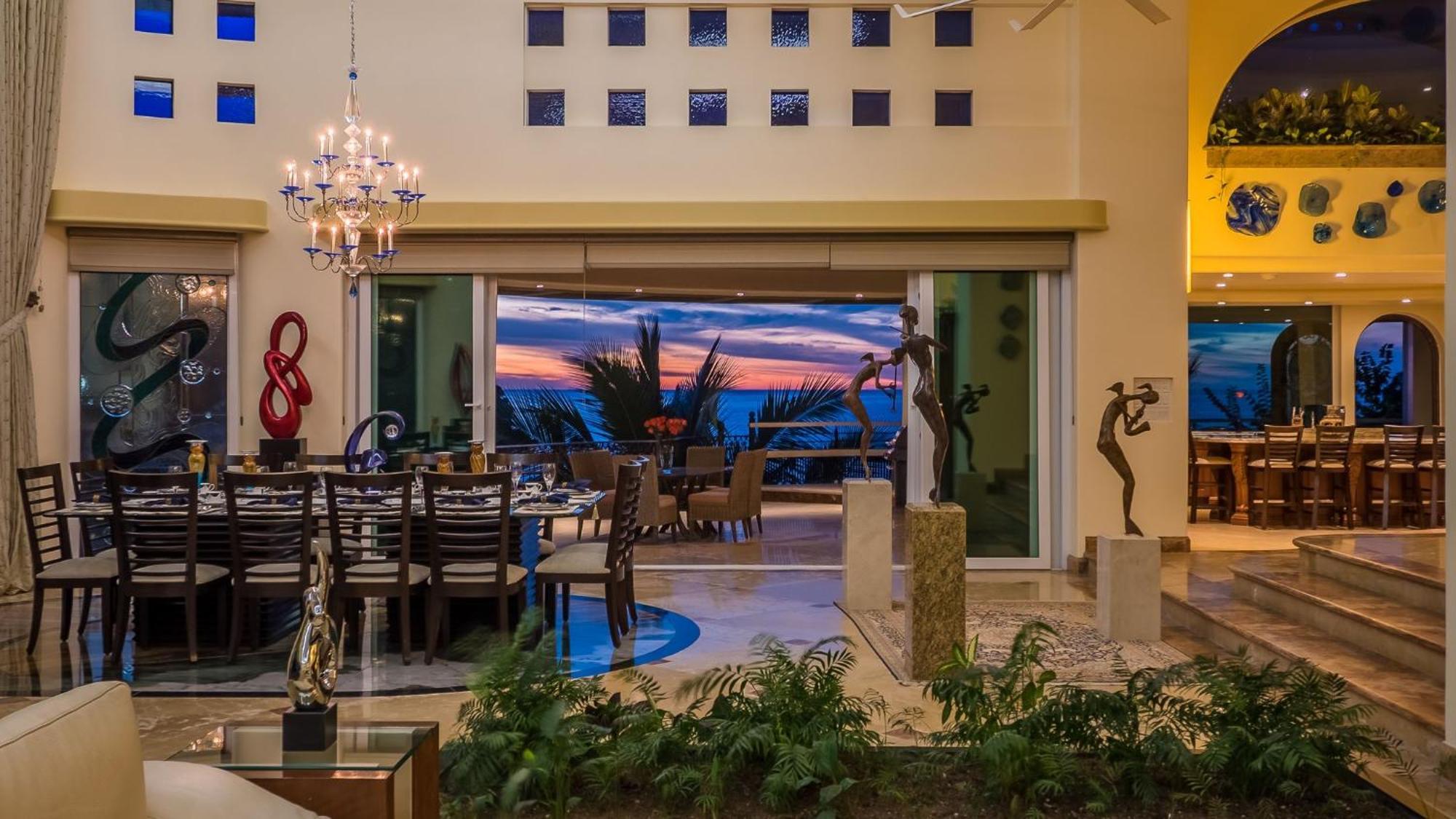 Luxury Frontage With Amazing Views For Rent *