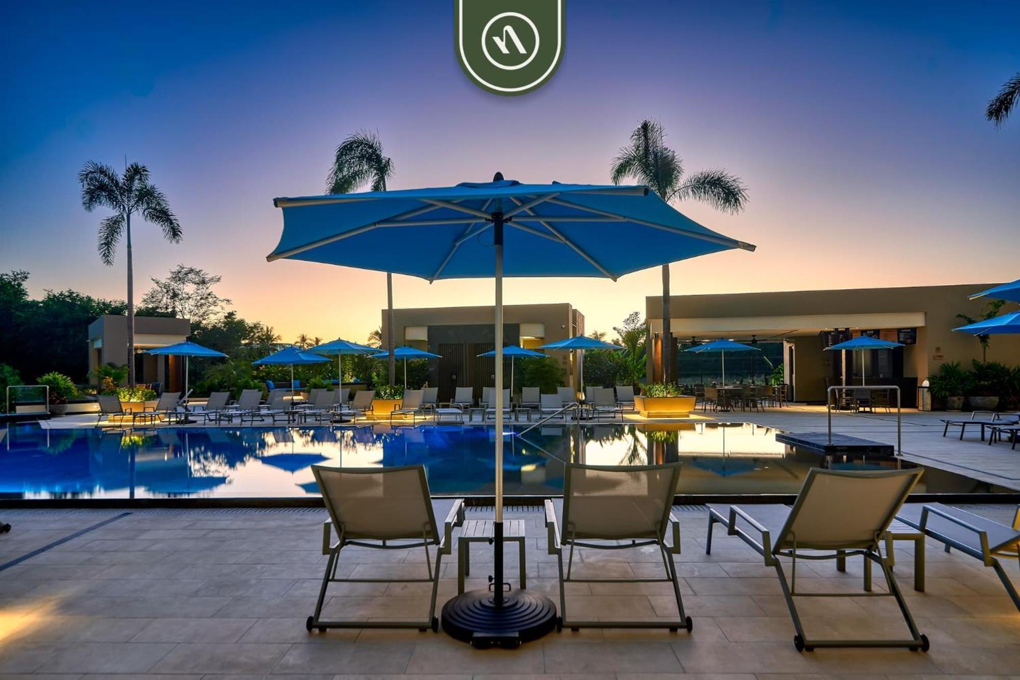 Apartment Luxury 2 Bedroom Near Golf Courses And Marina - Pool *