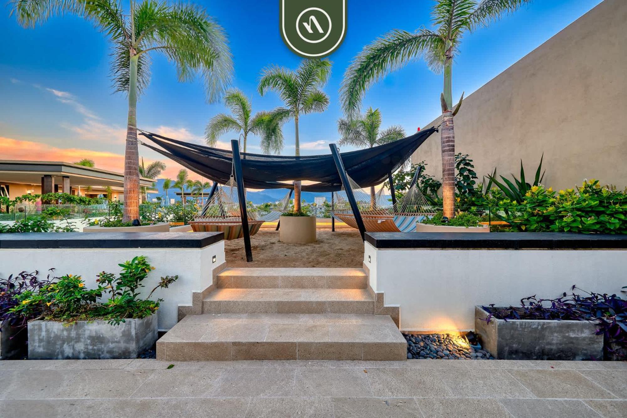 Luxury 2 Bedroom Near Golf Courses And Marina - Pool Apartment Puerto Vallarta