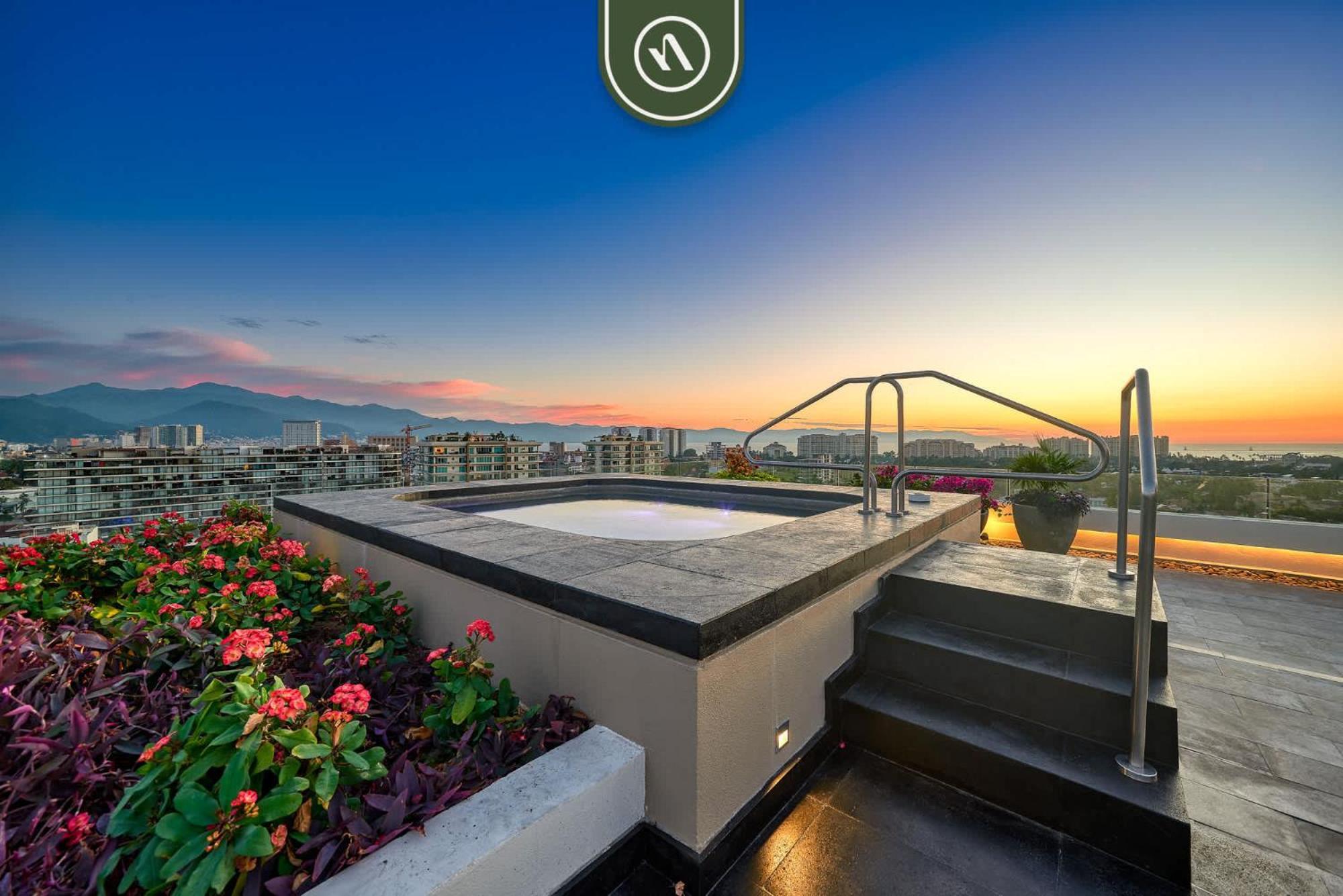 Luxury 2 Bedroom Near Golf Courses And Marina - Pool