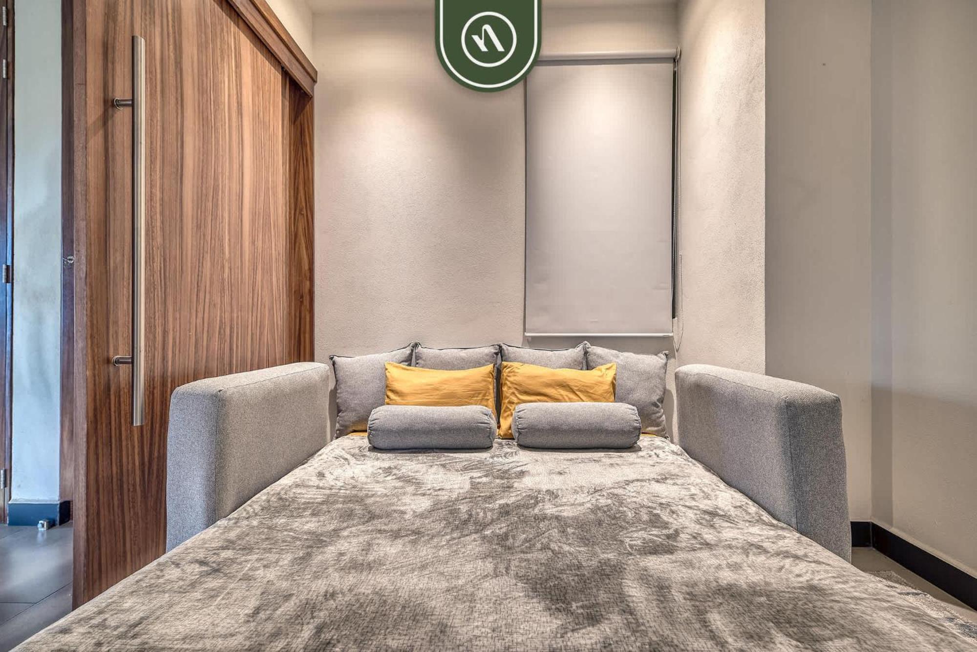 Luxury 2 Bedroom Near Golf Courses And Marina - Pool Apartment *
