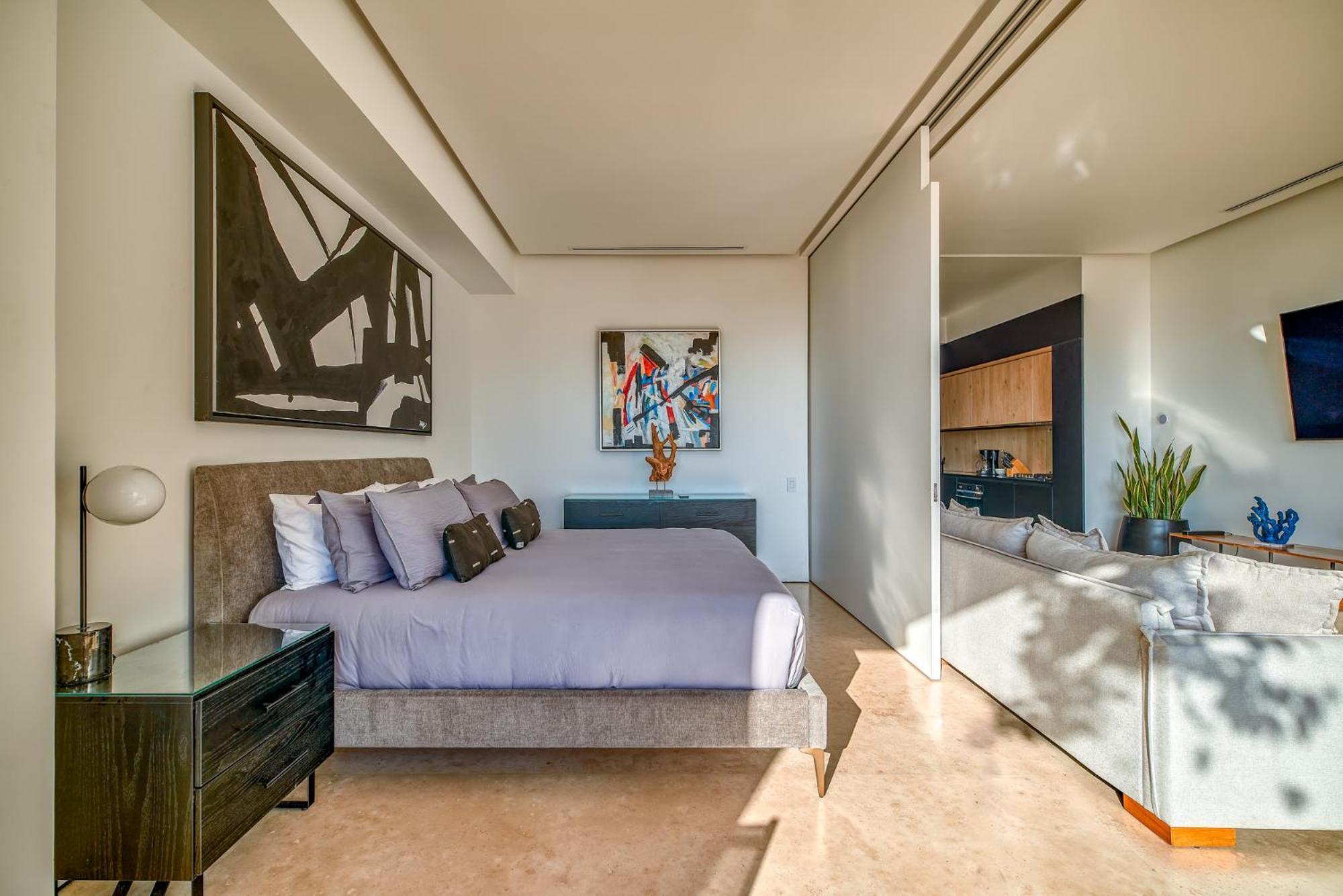 Ocean View Luxury - Walk To The Beach, Clubs And Restaurants