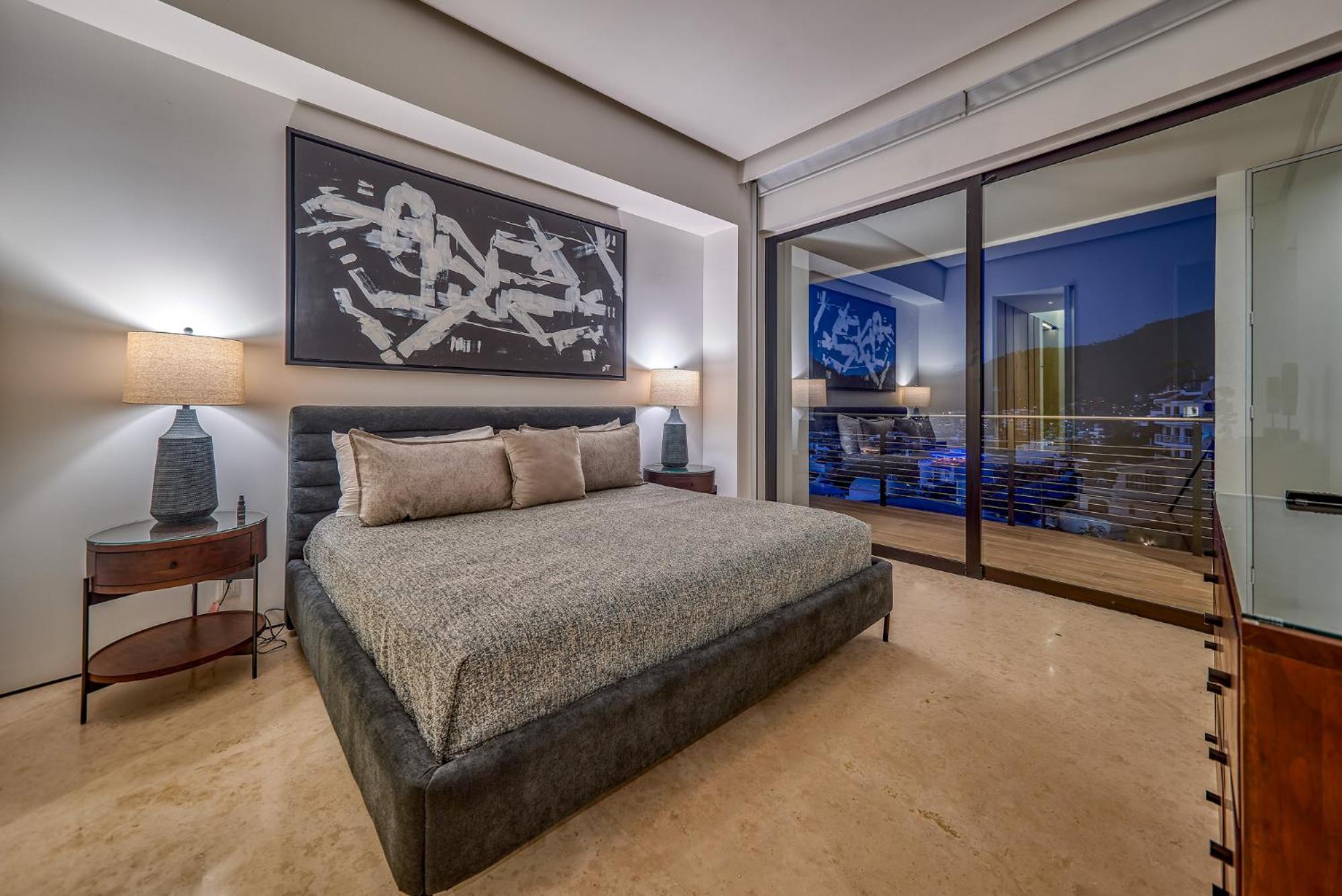 Apartment Ocean View Luxury - Walk To The Beach, Clubs And Restaurants