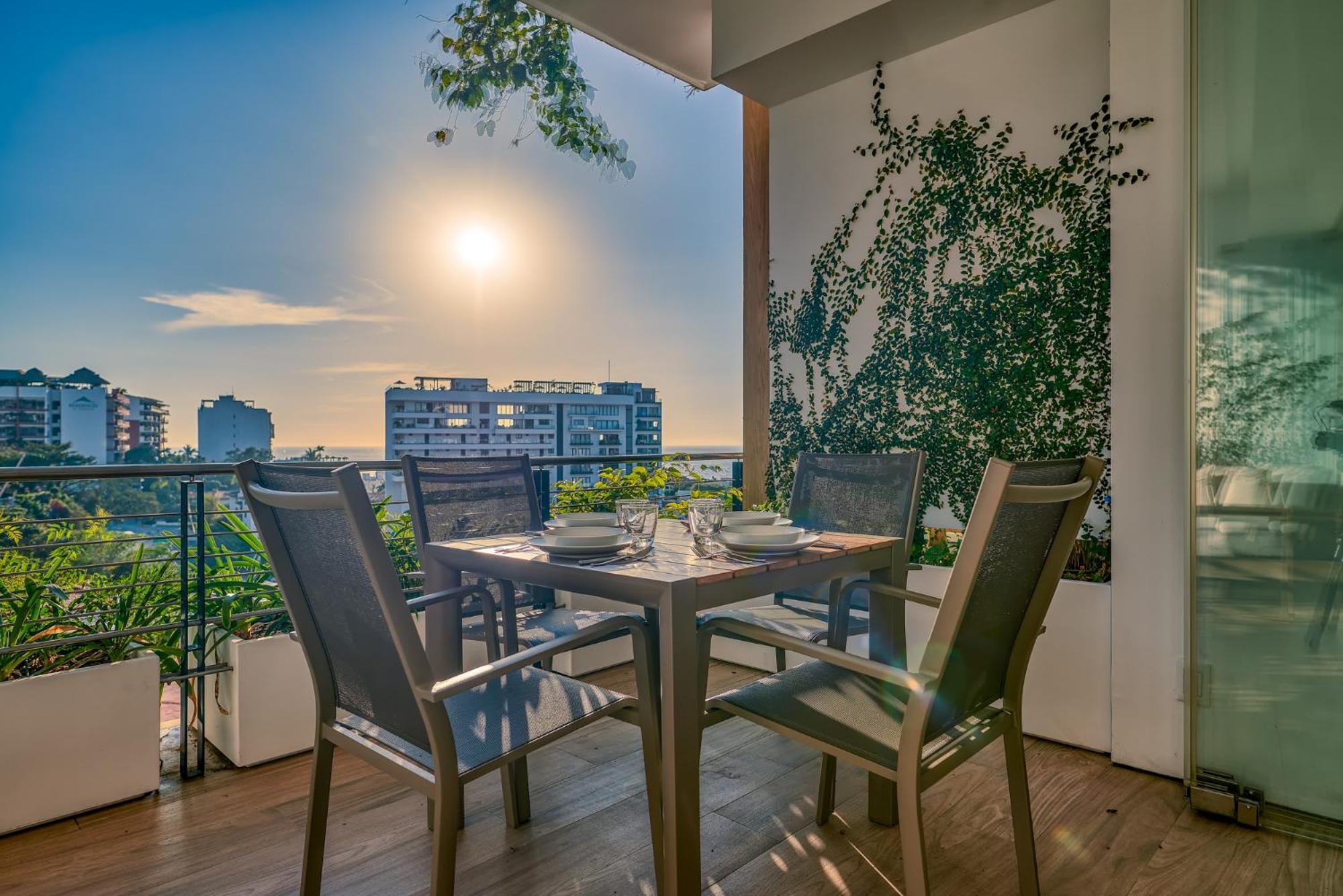 Apartment Ocean View Luxury - Walk To The Beach, Clubs And Restaurants Puerto Vallarta