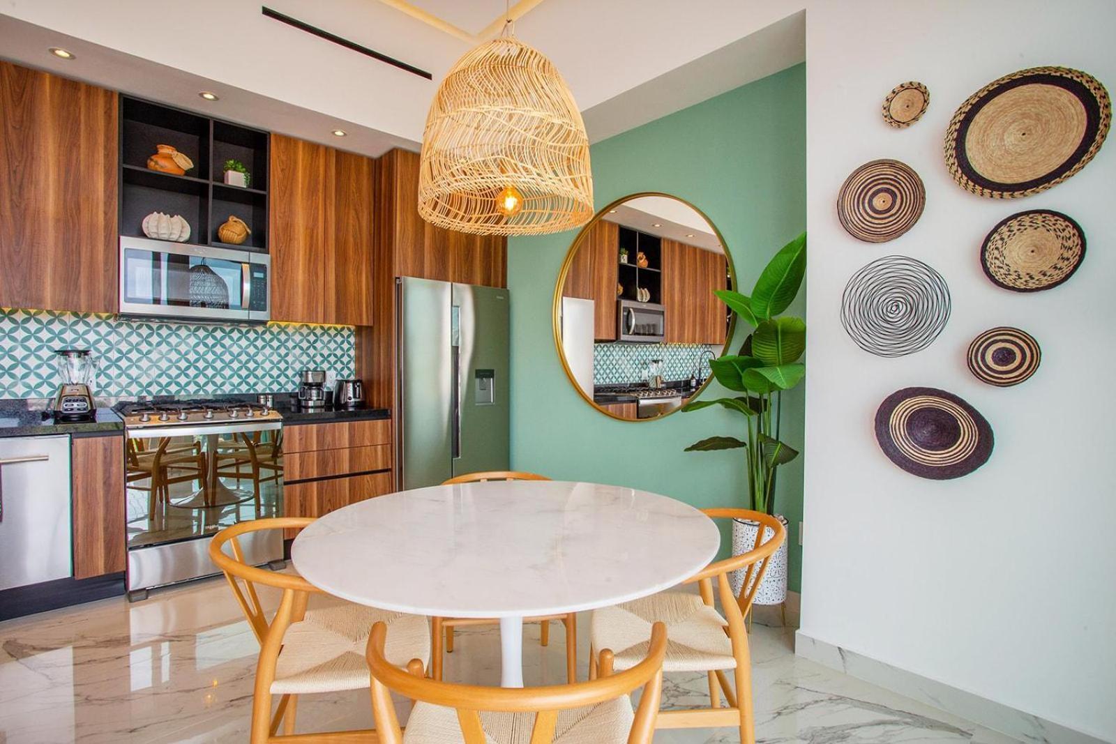 Boho 1 Bedroom With Pool, Gym, Hot Tub * Puerto Vallarta