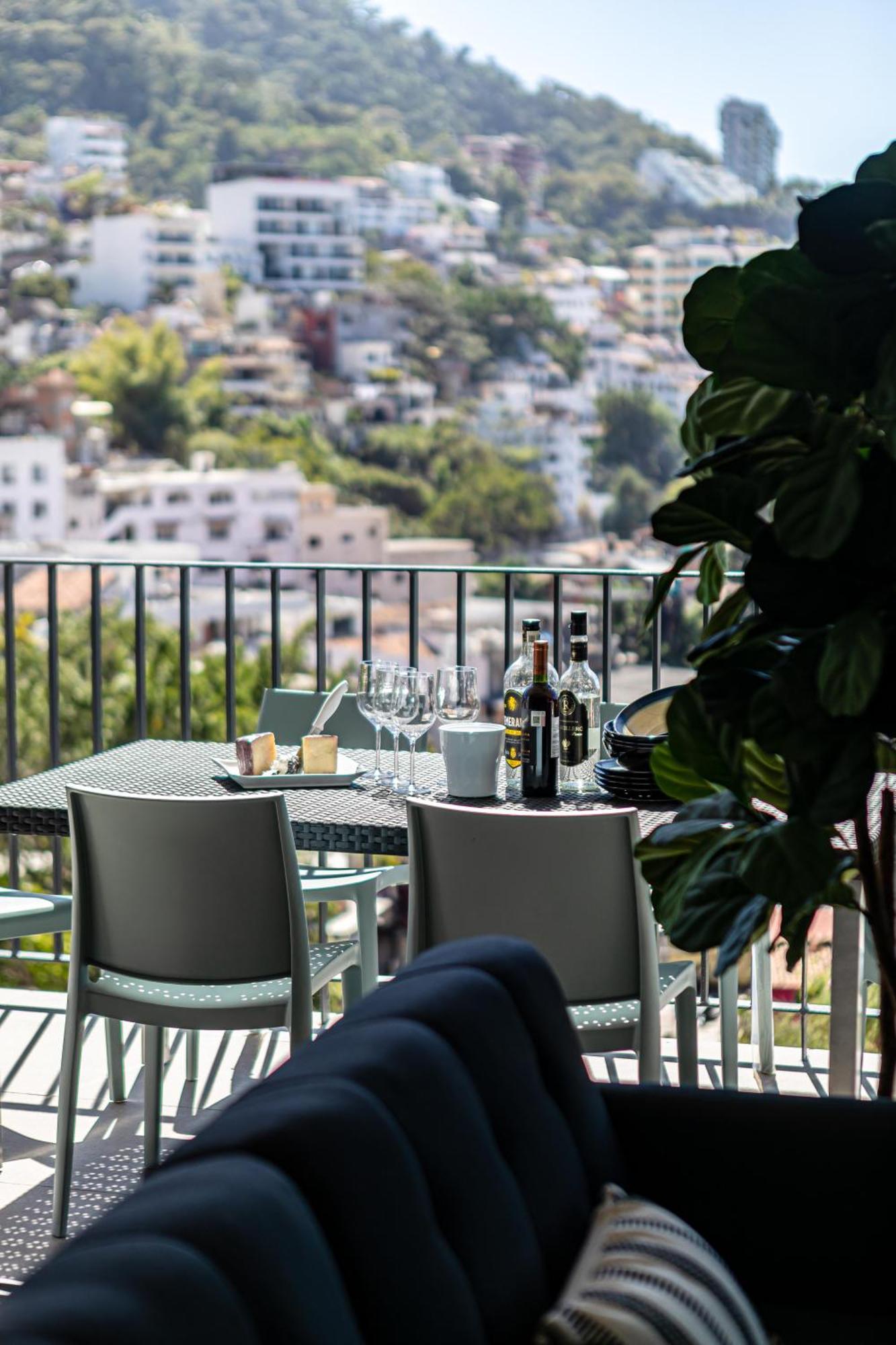Large Corner Balcony | Bar, Gym, In Romantic Zone Holiday home Puerto Vallarta