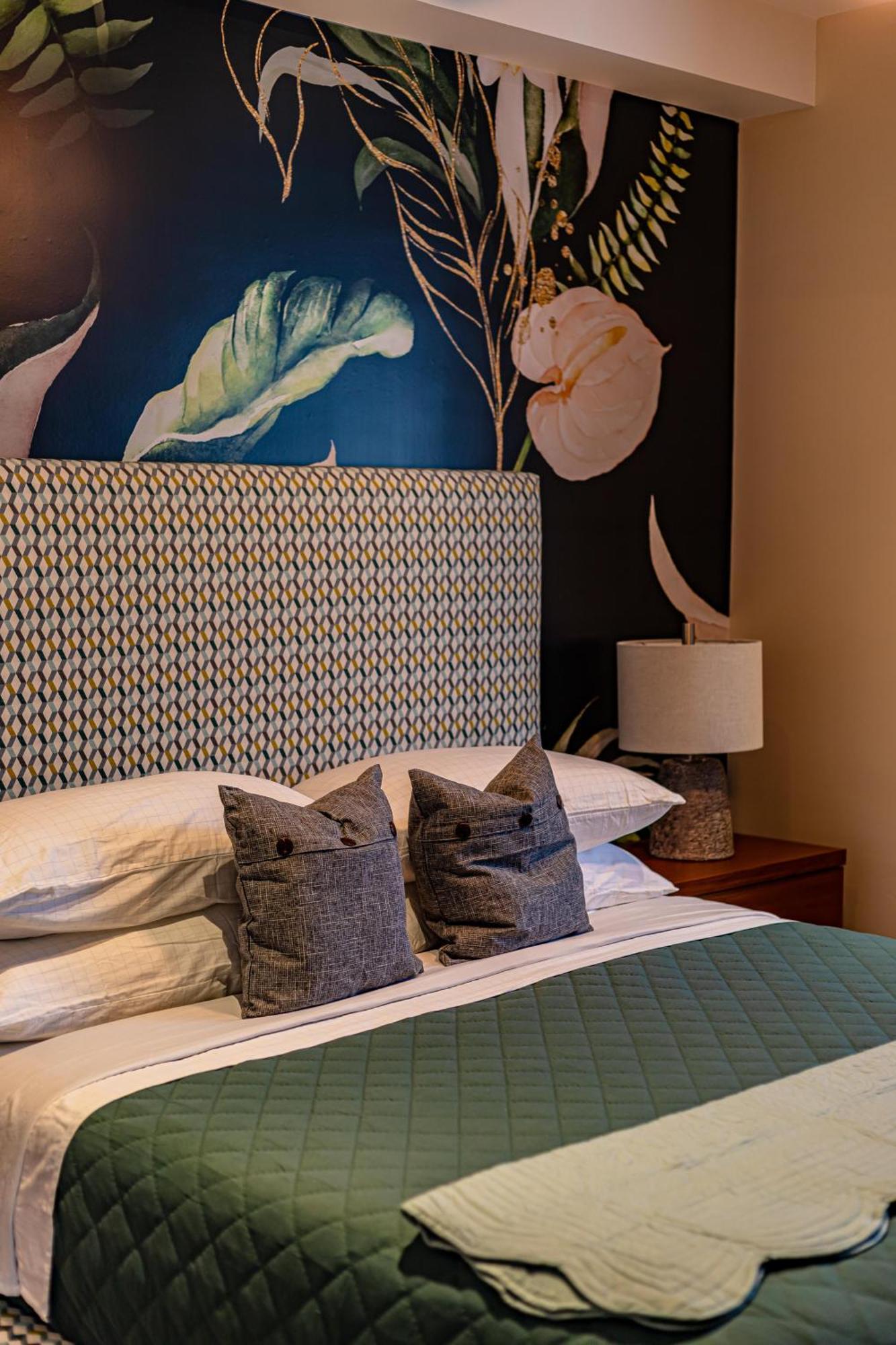 Large Corner Balcony | Bar, Gym, In Romantic Zone Puerto Vallarta