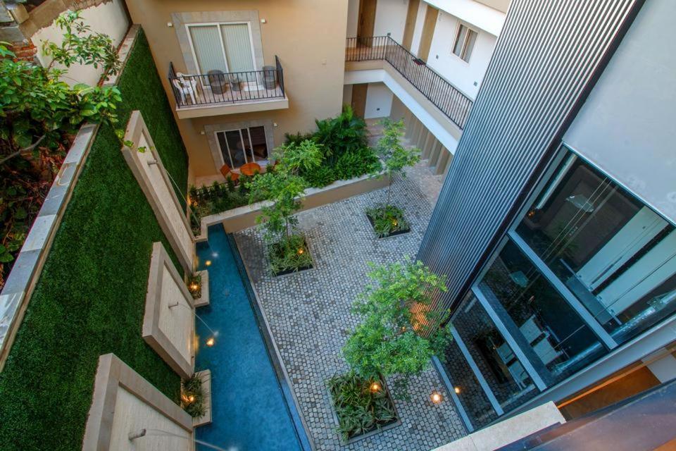 Featured On Hgtv, Mountain Views, Rooftop Pool At Zenith In Old Town