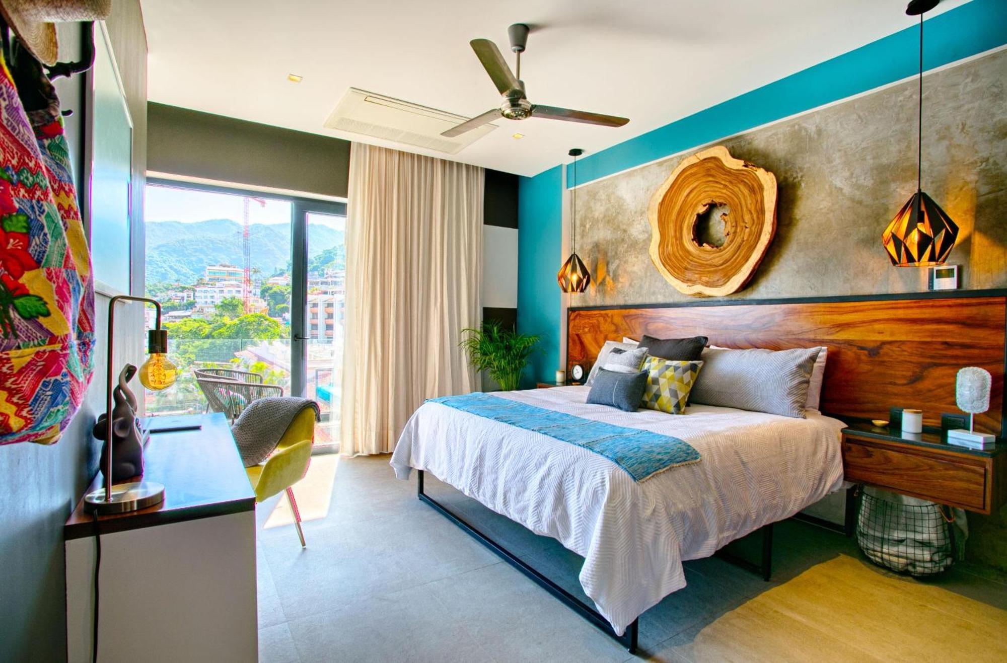 Hgtv Funky Loft-style Condo, Mtn Views, Pool, Gym Holiday home