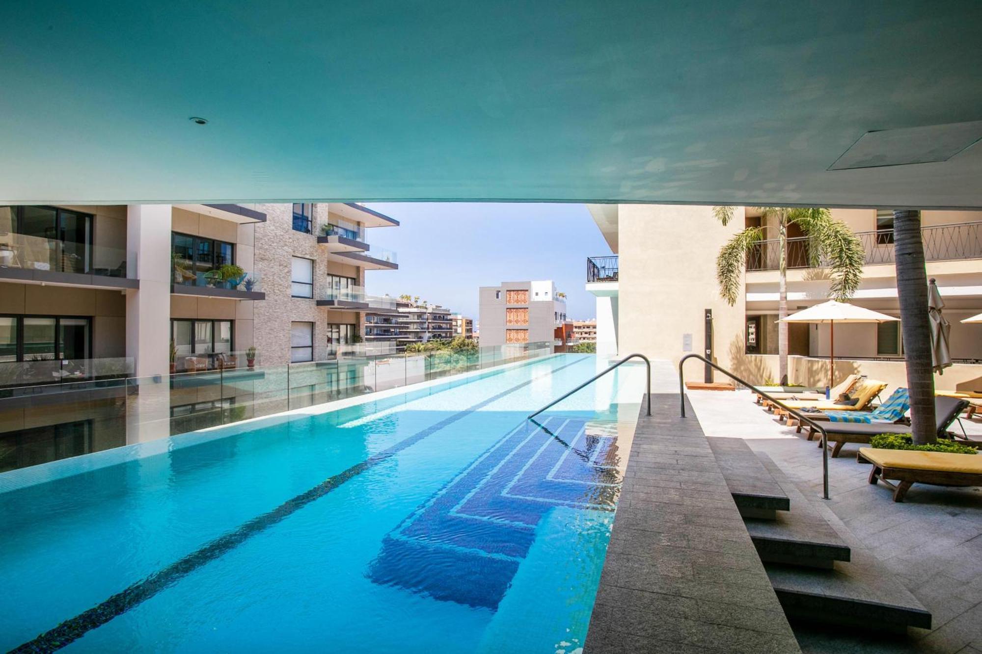 Floor With Partial Ocean Views, Pools, Gym
